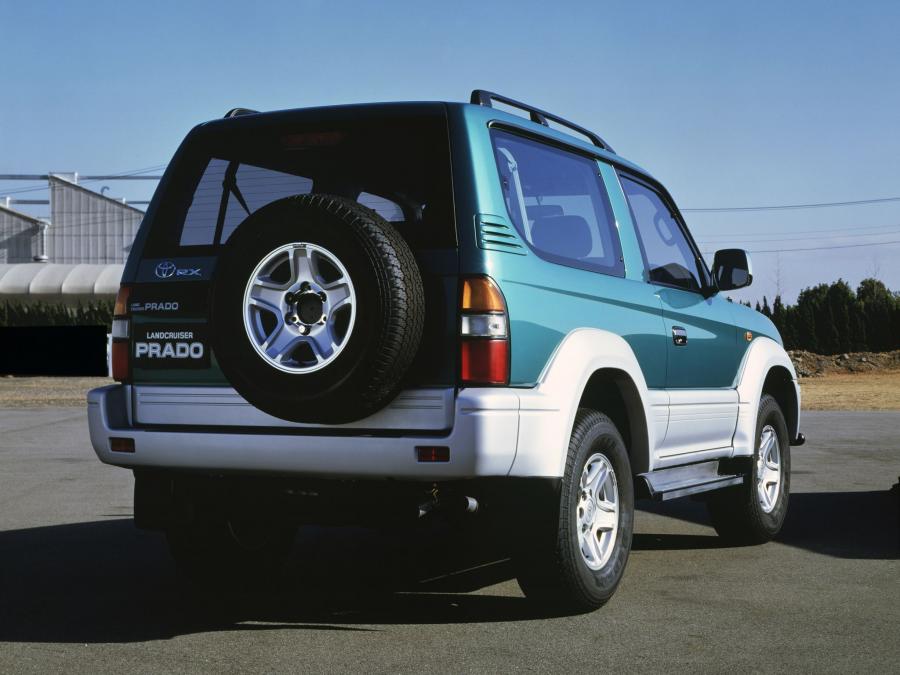  Toyota Land Cruiser Prado 90 3-Door 1996 года  (фото 12 из 16)